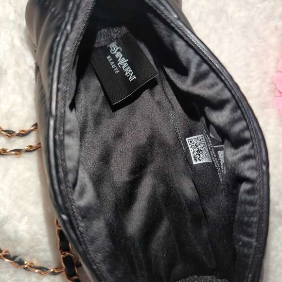 Yves Saint Laurent beaute Black Quilted Barrel Papillon with Gold Chain Upcycled - Picture 3 of 6